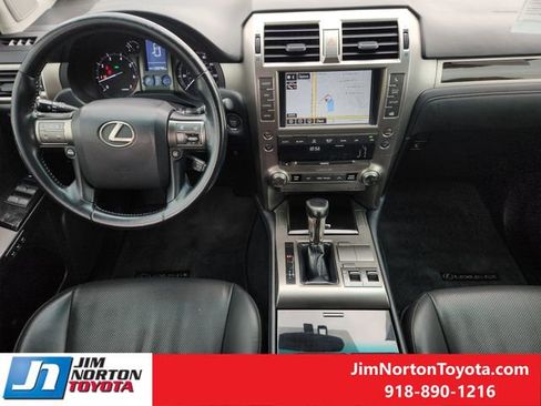Used 2016 Lexus GX 460 w/ Navigation Package AWD/4WD image 27