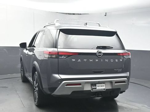 Used 2023 Nissan Pathfinder Platinum AWD/4WD image 6