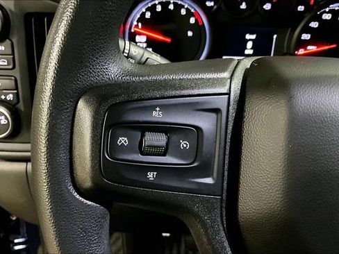 Used 2021 Chevrolet Silverado 1500 Custom image 21