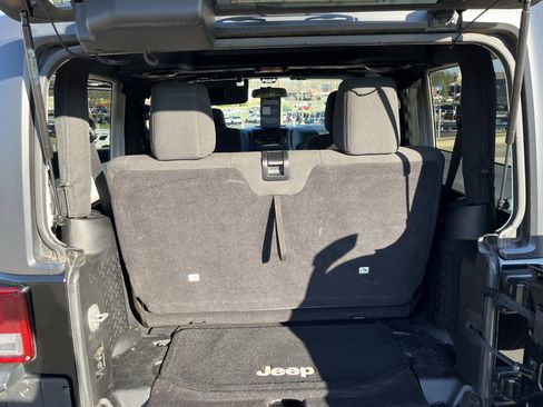 Used 2012 Jeep Wrangler Sport image 28