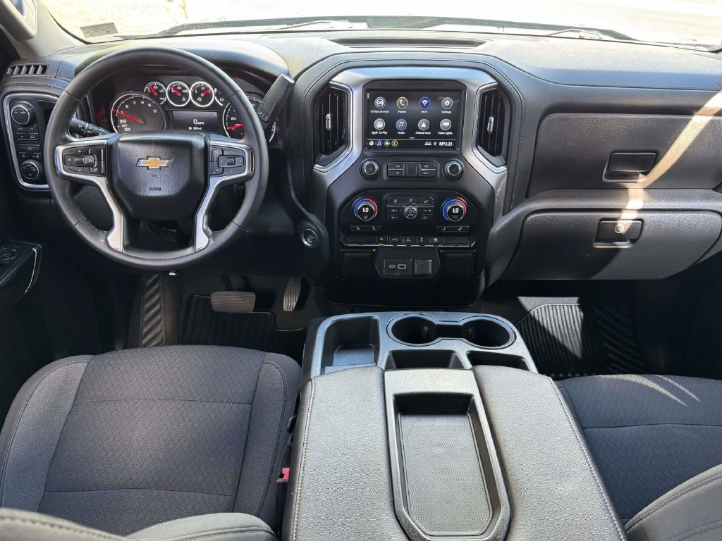 Used 2021 Chevrolet Silverado 1500 LT AWD/4WD image 2