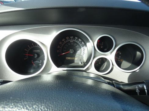 Used 2010 Toyota Tundra 4x4 Double Cab image 20