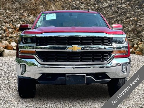 Used 2018 Chevrolet Silverado 1500 LT w/ All Star Edition AWD/4WD image 3