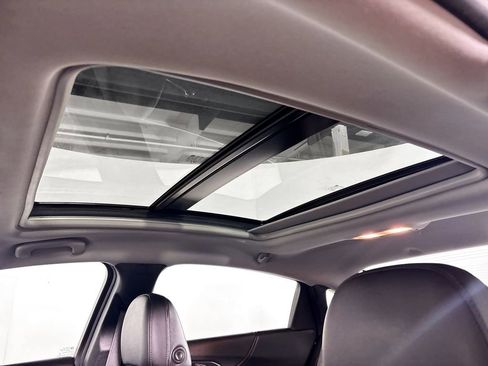 Used 2020 Chevrolet Malibu Premier image 19