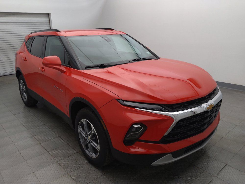 Used 2024 Chevrolet Blazer LT w/ Convenience Package FWD image 13