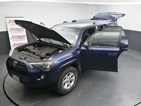 Used 2024 Toyota 4Runner SR5 image 26