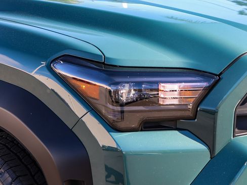 New 2025 Toyota 4Runner TRD Off-Road Premium image 5