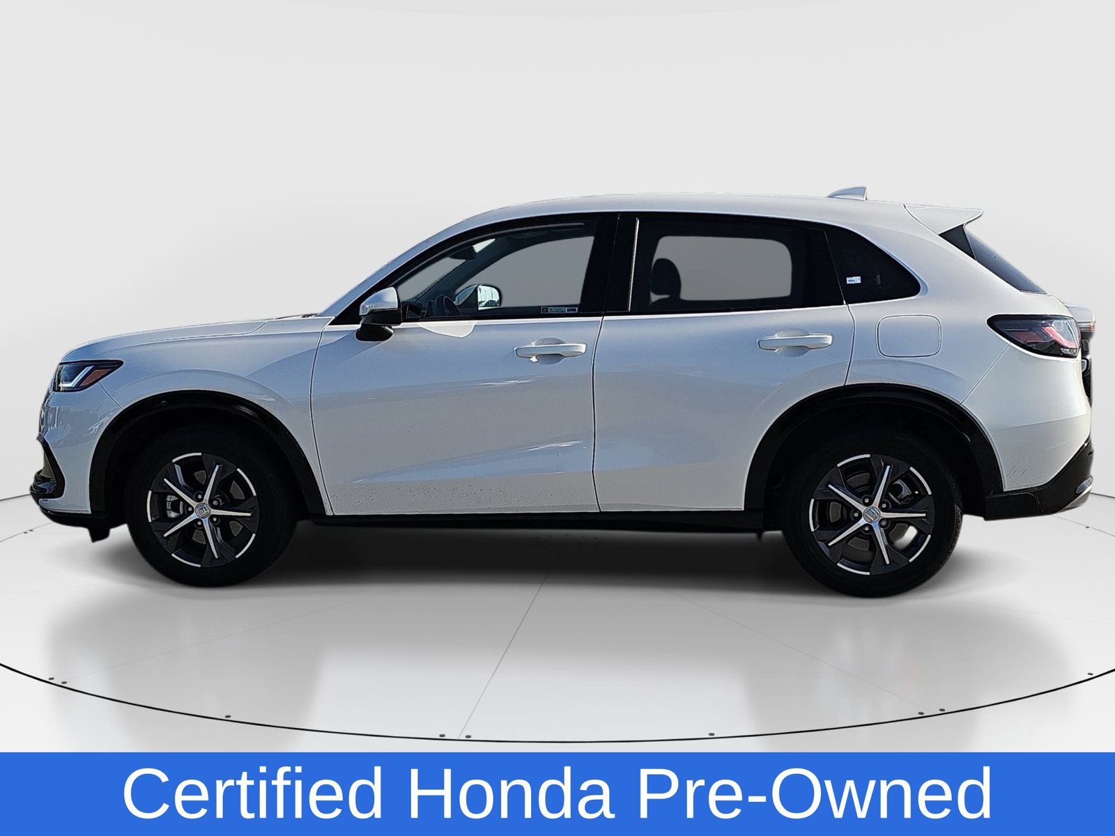 Used 2024 Honda HR-V EX-L image 8