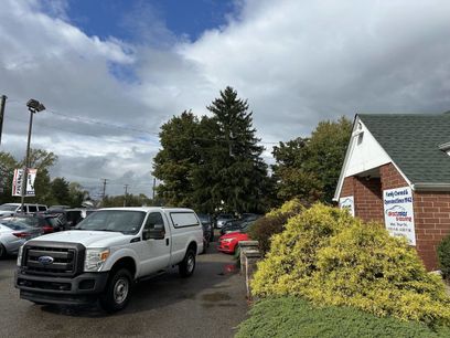 Used 2011 Ford F250 XL w/ PWR Equipment Group