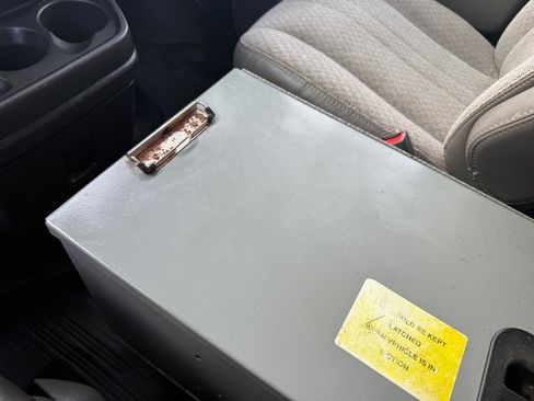 Used 2020 Chevrolet Express 2500 w/ Driver Convenience Package image 23