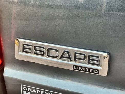Used 2010 Ford Escape Limited image 8