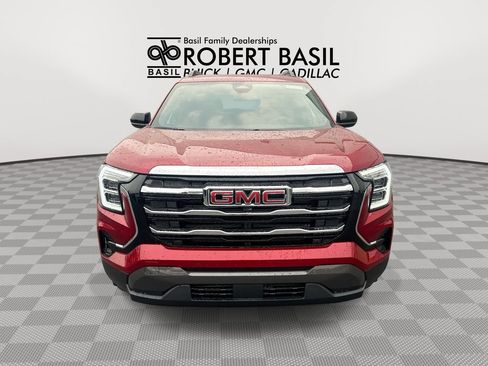 New 2027 GMC Terrain Elevation w/ Elevation Premium Package AWD/4WD image 3