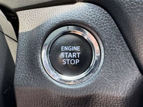Used 2025 Toyota RAV4 XLE FWD image 8