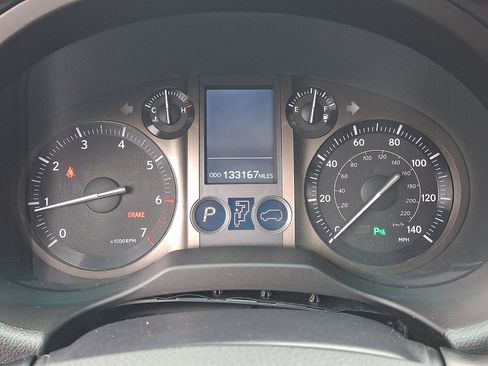 Used 2011 Lexus GX 460 w/ Comfort Plus Pkg AWD/4WD image 23