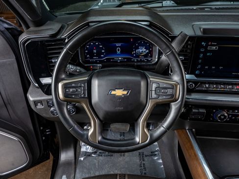 Used 2024 Chevrolet Silverado 2500 High Country w/ LPO, Dark Essentials Package image 19