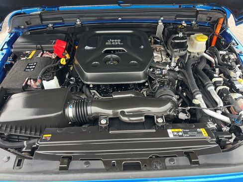 Used 2021 Jeep Wrangler Unlimited Sahara image 12