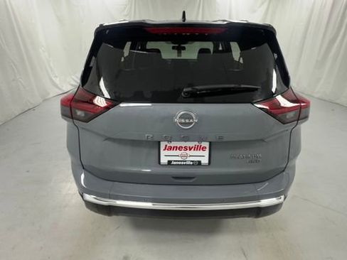 New 2026 Nissan Rogue Platinum AWD/4WD image 4