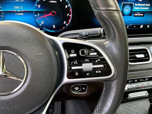 Used 2020 Mercedes-Benz GLE 350 4MATIC image 25