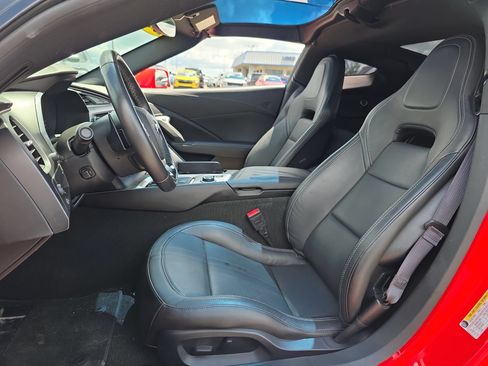 Used 2016 Chevrolet Corvette Stingray Coupe RWD image 12