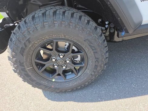 Used 2026 Jeep Wrangler Unlimited Sport AWD/4WD image 28
