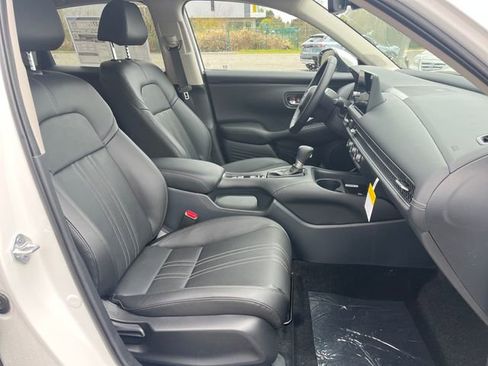 New 2026 Honda HR-V EX-L image 11