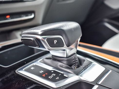 Used 2022 Audi Q5 2.0T Premium w/ Convenience Package image 23