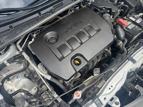 Used 2019 Toyota Corolla LE FWD image 35