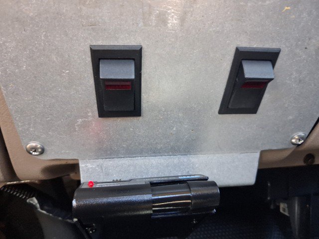 Used 2005 GMC Sierra 2500 W/T RWD image 22