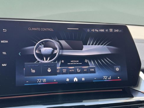 New 2026 BMW X2 xDrive28i w/ Convenience Package image 20