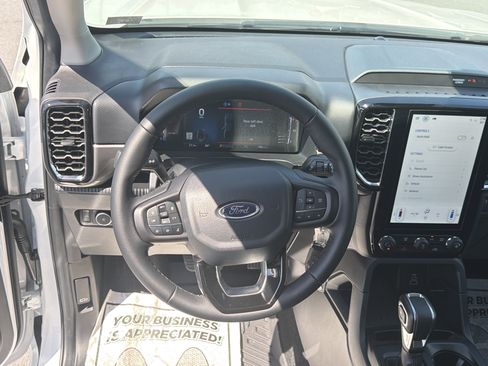 New 2025 Ford Ranger XLT w/ Technology Package AWD/4WD image 17