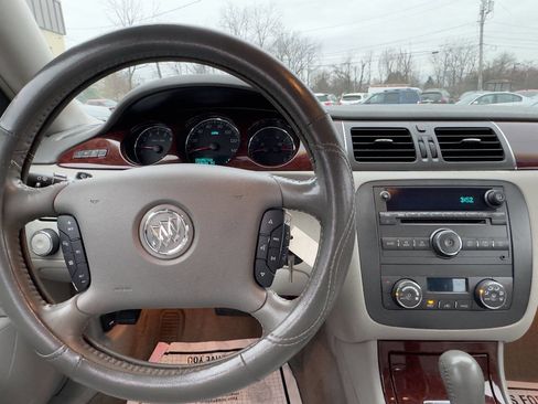 Used 2007 Buick Lucerne CXL w/ Luxury Package image 16