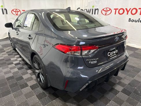 Used 2023 Toyota Corolla SE w/ SE Package FWD image 5
