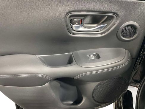 New 2026 Honda HR-V EX-L image 13