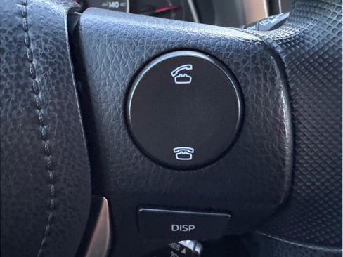 Used 2013 Toyota RAV4 XLE image 18