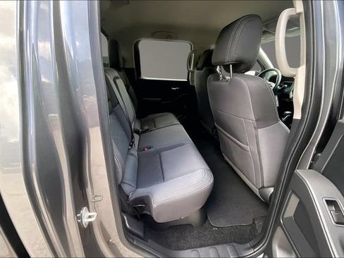 Used 2025 Nissan Frontier SV RWD image 25