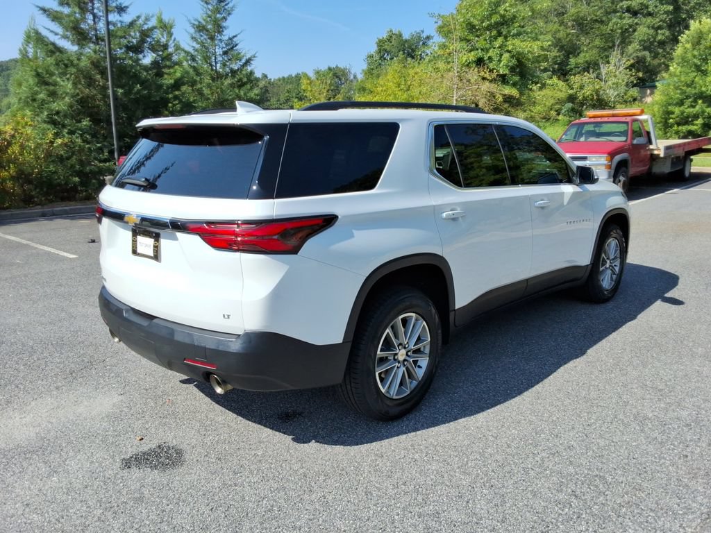 Certified 2023 Chevrolet Traverse LT FWD image 5