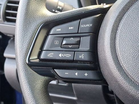 Used 2025 Subaru Crosstrek 2.0i Premium image 20