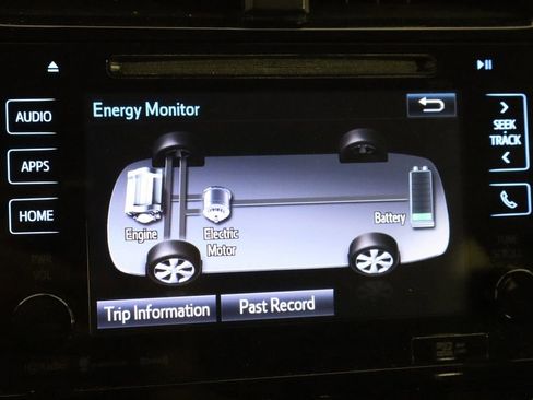 Used 2017 Toyota Prius Prime Premium FWD image 36