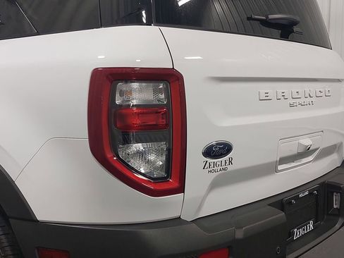 Used 2025 Ford Bronco Sport Outer Banks image 33