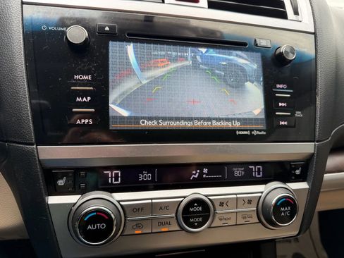 Used 2015 Subaru Outback 3.6R Limited image 10