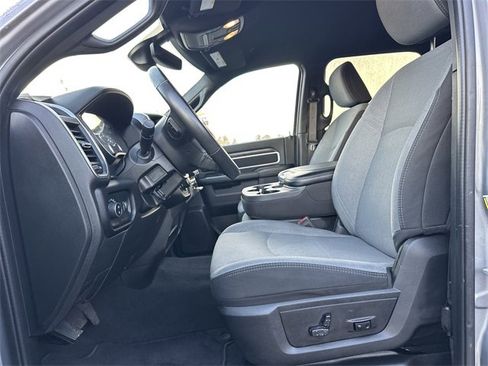 Used 2024 RAM 2500 Big Horn image 10