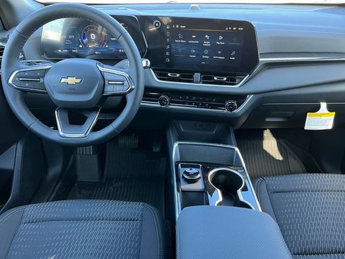 New 2026 Chevrolet Equinox LT w/ LPO, Floor Liner Package AWD/4WD image 3