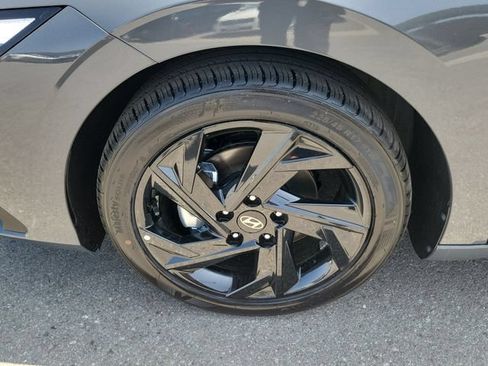 New 2026 Hyundai Elantra Sport FWD image 20
