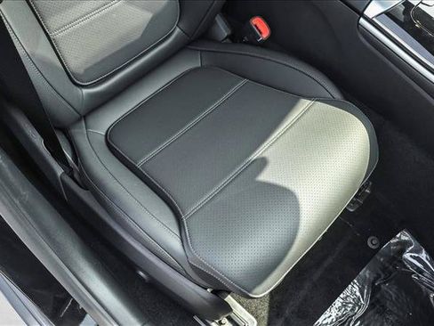 Certified 2026 Mercedes-Benz C 300 4MATIC Sedan image 29
