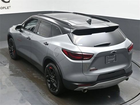 Used 2023 Chevrolet Blazer LT w/ Sound & Technology Package image 40