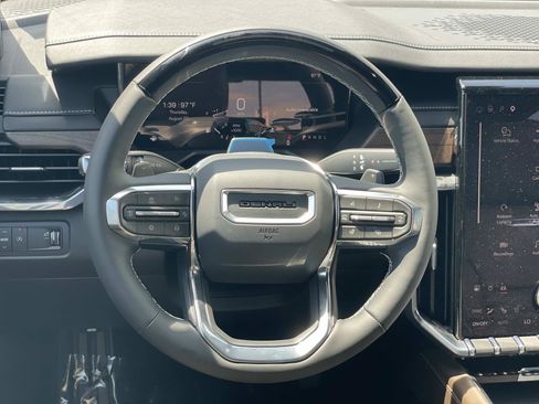 New 2027 GMC Acadia Denali Ultimate FWD image 10