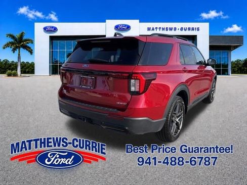 Certified 2025 Ford Explorer ST-Line w/ ST-Line Street Pack AWD/4WD image 4