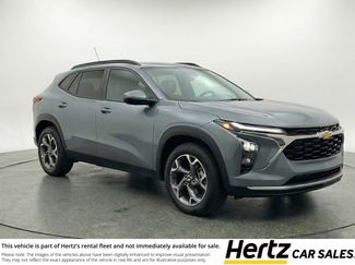 Used 2025 Chevrolet Trax LT video 1