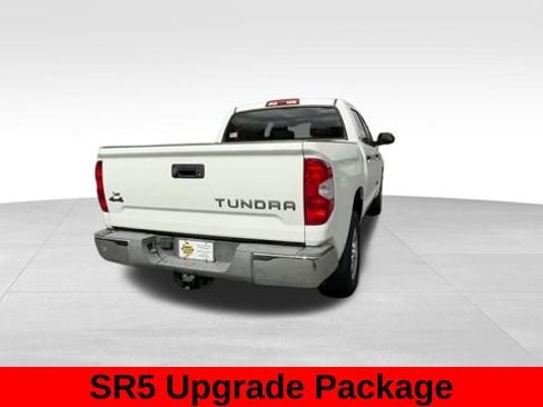 Used 2016 Toyota Tundra SR5 w/ SR5 Upgrade Package AWD/4WD image 8