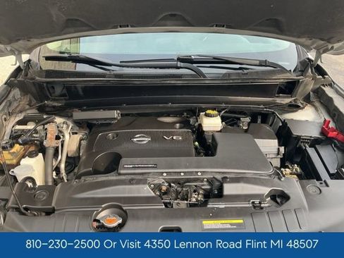 Used 2014 Nissan Pathfinder SV AWD/4WD image 21